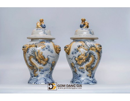 Chóe thờ đắp nổi cá chép hóa rồng, nắp đắp kỳ lân men rạn cổ Chóe thờ đắp nổi cá chép hóa rồng, nắp đắp kỳ lân men rạn cổ