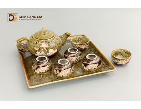 Bộ ấm chén men hỏa biến dáng ấm dẹt da báo vẽ hoa sen có khay Bộ ấm chén men hỏa biến dáng ấm dẹt da báo vẽ hoa sen có khay