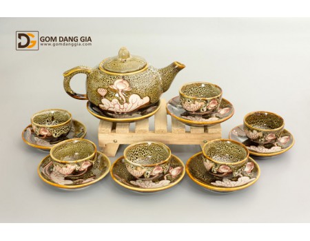 Bộ ấm chén men hỏa biến dáng dẹt da báo vẽ hoa sen Bộ ấm chén men hỏa biến dáng dẹt da báo vẽ hoa sen