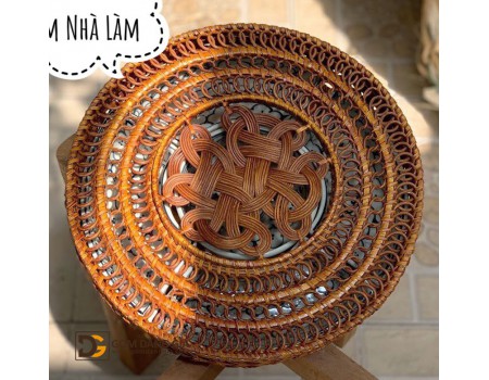 Khay đựng mứt bánh kẹo tết họa tiết vẽ tay S3. Khay đựng mứt bánh kẹo tết họa tiết vẽ tay S3.