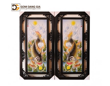 Tranh sứ Bát Tràng có khung họa tiết nổi lý ngư vọng nguyệt S13 Tranh sứ Bát Tràng có khung họa tiết nổi lý ngư vọng nguyệt S13