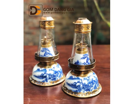 Đèn dầu bát úp sơn thủy xanh men lam bọc đồng Đèn dầu bát úp sơn thủy xanh men lam bọc đồng